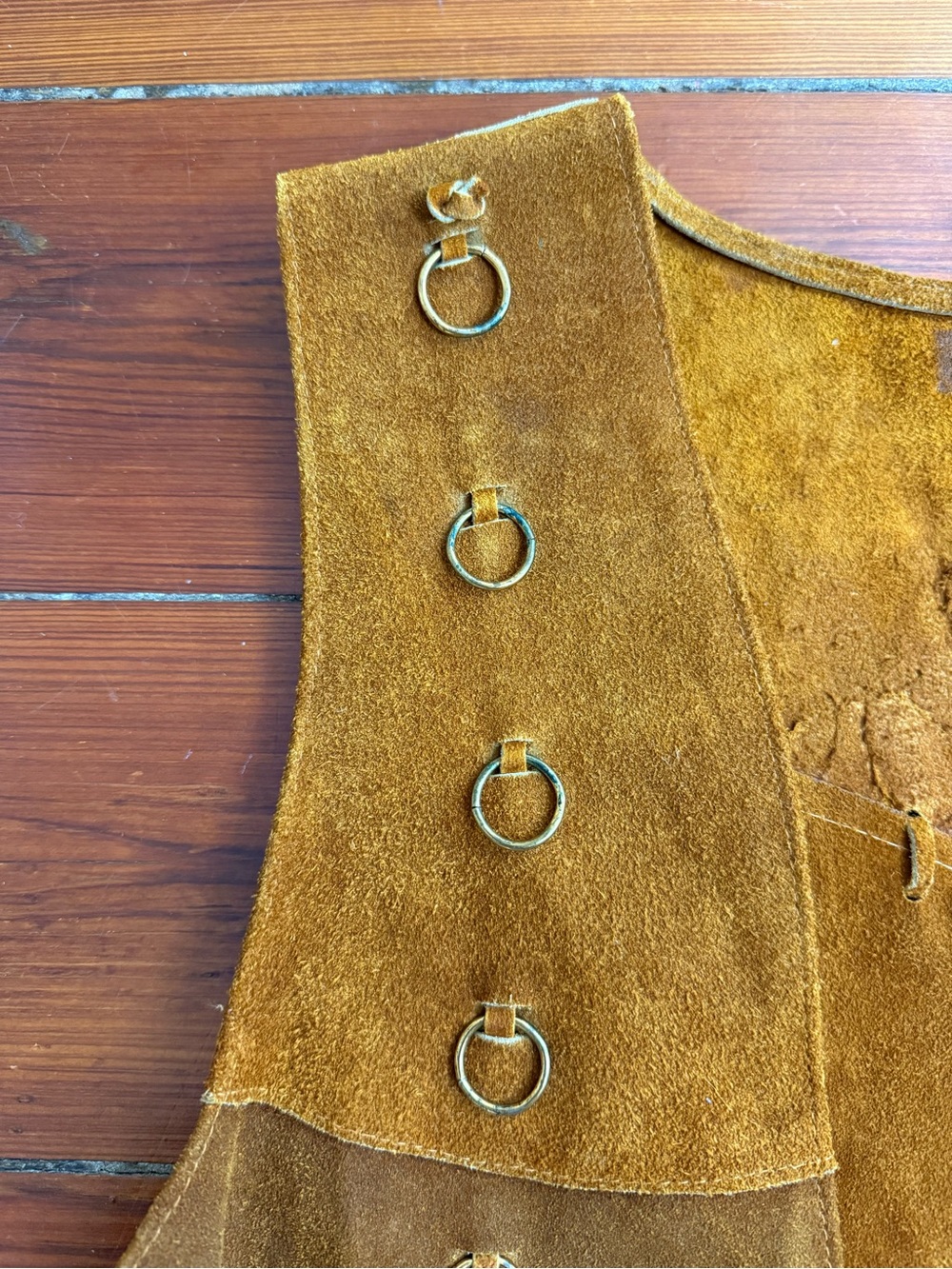 Vintage 70s Genuine Suede Leather Fringe Western Boho Festival Vest S/M 💛🍄 - Picture 7 of 11